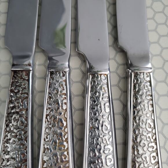 Reed & Barton by Issac MIzrahi Tunis Serrated Steak Knife Set of 4 - Picture 8 of 10